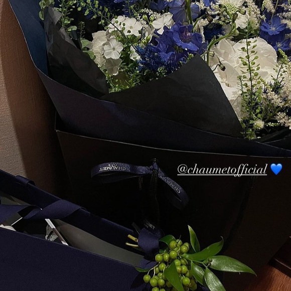 Meet your Posher, Aa - Picture 1 of 1